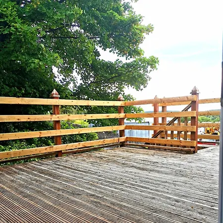 Ben Levy House Suite, Village