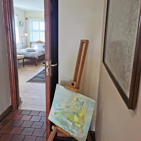 Ben Levy House Suite, Village *